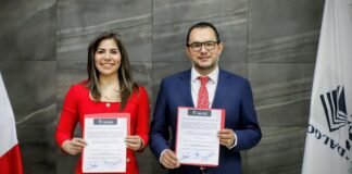 Marco Antonio Mendoza y Montcerrat Hernández reciben constancia de diputados locales