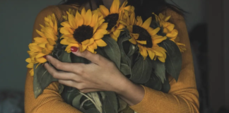 ¿Recibiste las tuyas? Esta es la razón por la que se regalan flores amarillas el 21 de septiembre