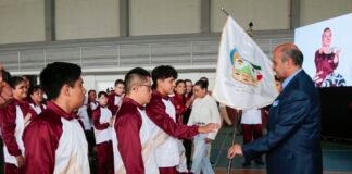 Abanderan delegación rumbo a Paranacionales CONADE 2024