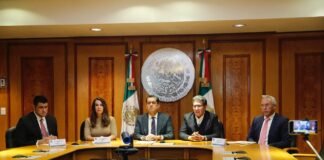 Jueces se reúnen con diputados para participar en proceso de elección