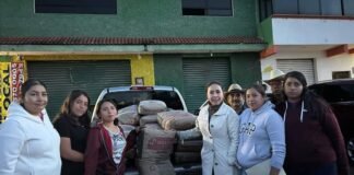 Imelda Cuellar Cano entrega apoyos a comunidades