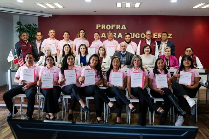 FOTO 04 OCTUBRE 2024_SEPH_Reconocimiento a docentes que participaron en el Intercambio de Maestros México-EUA (1)