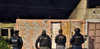 Detienen a 5 personas por presunto narcomenudeo