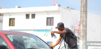 Retiran a limpiaparabrisas de Pachuca; buscarán trabajo formal para ellos