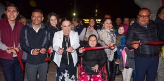 Inaugura Lorena García Feria Navideña y de Reyes