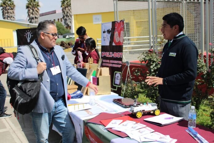 COBAEH realiza gran encuentro de emprendedores 2024