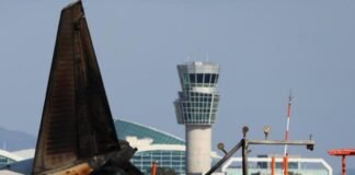 Avionazo en Corea del Sur deja al menos 179 muertos