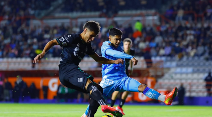 Pachuca debutó con victoria y propinó segunda derrota a Santos