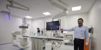 Martí Batres inaugura sala de hemodinamia en ISSSTE Pachuca