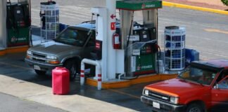 Profeco: Comienzan a reducir precio de la gasolina a $24 tras a cuerdo nacional