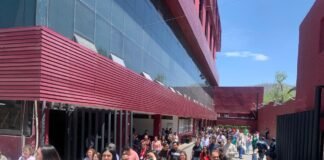 Evacúan edificio de gobierno en Pachuca por prueba de alarmas