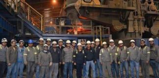 Revisan situación de trabajadores de Altos Hornos de México