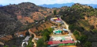 Tragedia en El Cardonal: muere una familia en volcadura