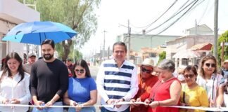Francisco Sinuhé entrega obras de pavimentación en Zempoala