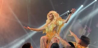 Yuri hace vibrar a Pachuca en el Día de las Madres