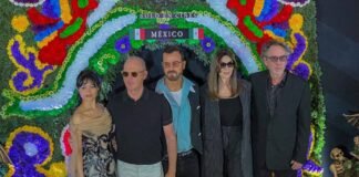 Tim Burton alista la inauguración de su exposición en CDMX