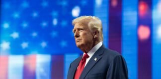 Trump decidirá en dos semanas si se involucra en conflicto Israel-Irán