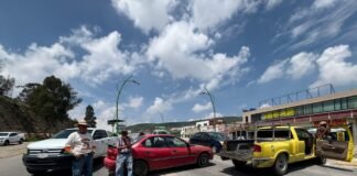 Cierran bulevar Luis Donaldo Colosio por disputa de tierras en El Velillo