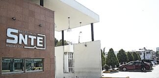 SNTE: Docentes de Hidalgo exigen pago completo del aumento salarial 2025