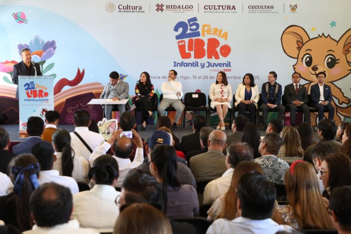 Copia de 190925_GOBERNADOR_INAUGURACIÓN FERIA DE LIBRO INFANTIL Y JUVENIL-50