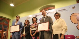 Reciben premio Bellas Artes Gustavo Osorio de Ita y Juan Carlos Calvillo