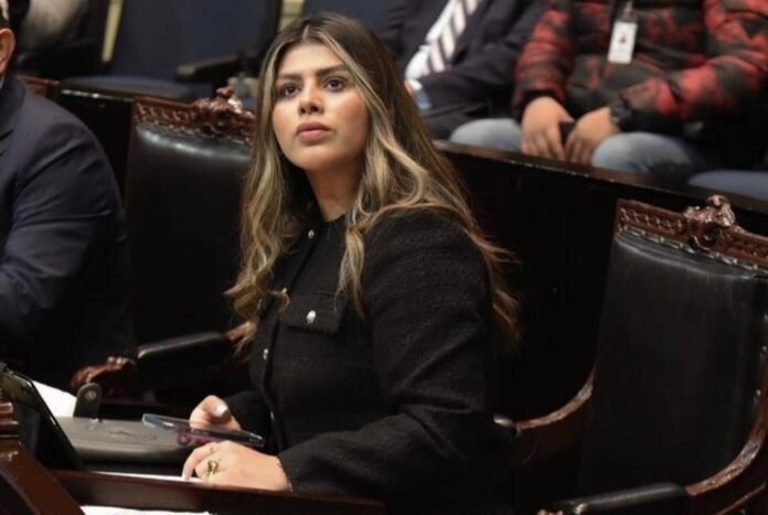 ae797863-ca05-406f-a574-f264d0d36fbe