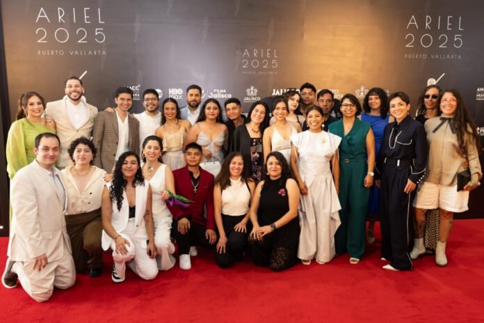 b912601e-dbc0-47a0-9c9f-28a5701b918e