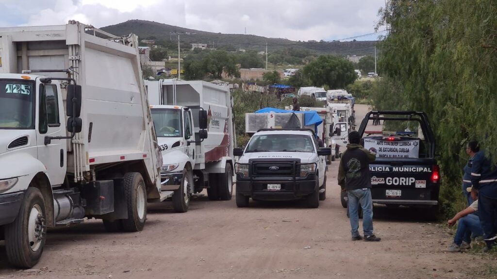 Ejidatarios de El Huixmi bloquean acceso al relleno sanitario - Énfasis