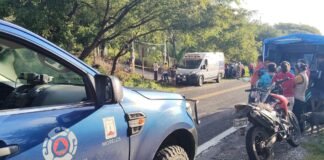 Mueren tres personas por deslizamiento de piedras en Amacuzac