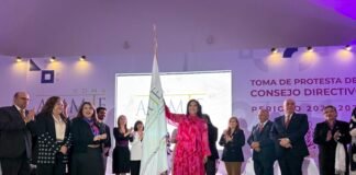 Isabel Ortiz Rojas asume la presidencia de AMMJE CDMX