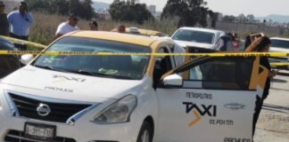 Muere en taxi adulto mayor cuando era trasladado al hospital