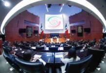 Universitarios participan en Parlamento Juvenil “Líderes que Trascienden”