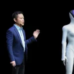 IRON el robot humanoide que sorprende; desafía a Tesla y Huawei