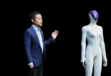 IRON el robot humanoide que sorprende; desafía a Tesla y Huawei