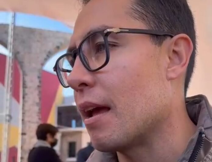 65f7ee05-6893-4c51-8269-50cd35555f3b