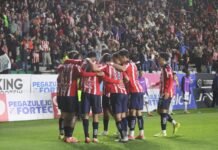 Chivas vence 1-0 a Pachuca y afianza su posición en la Liguilla