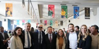 Menchaca encabeza ceremonia de Investidura del Salón de la Fama del Futbol