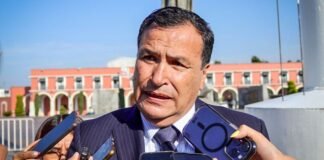 Cinco casos de doble plaza superaban el salario del gobernador