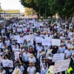 Multitudinaria marcha en Uruapan; exigen justicia tras asesinato del alcalde