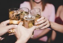 Alcohol, reto de salud pública en Hidalgo: aumenta riesgo entre jóvenes