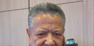 Redirigirán recursos tras daños de Priscila en escuelas y caminos