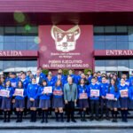 Entrega Menchaca 10 mil tabletas a estudiantes de Hidalgo