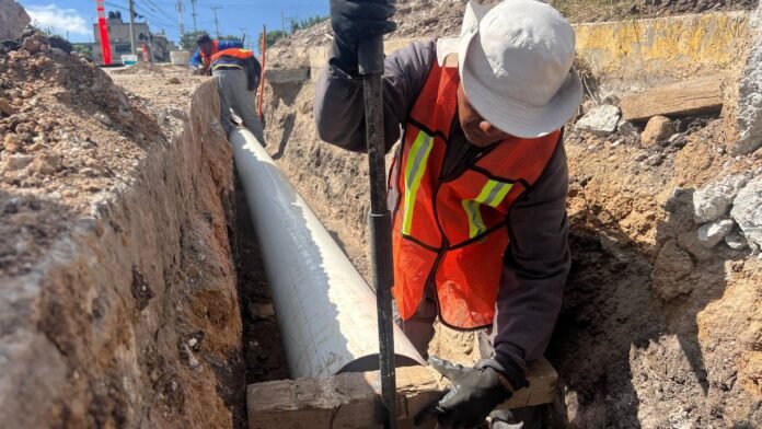 161225 Caasim -Entra en operación nueva línea para conducir agua potable en colonias de Mineral de la Reforma_1