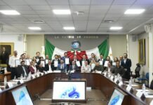 Enlaces legislativos municipales toman protesta en el Congreso