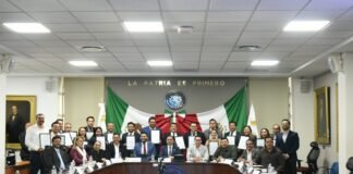 Enlaces legislativos municipales toman protesta en el Congreso
