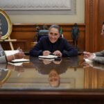 Sheinbaum invita al Papa León XIV a visitar México