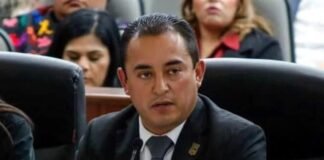 Revocan visa al alcalde de San Felipe, Baja California