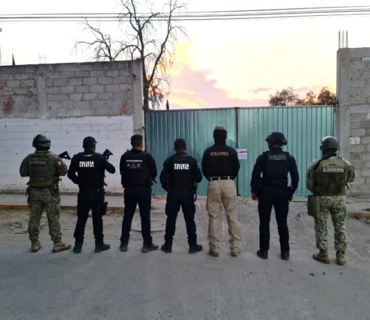 Aseguran un inmueble ligado al robo de vehículos de carga