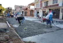 Cuautepec: Avanza 50% la pavimentación de blv. Francisco I. Madero