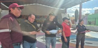 SEMARNATH coordina combate a incendio de interfaz urbano